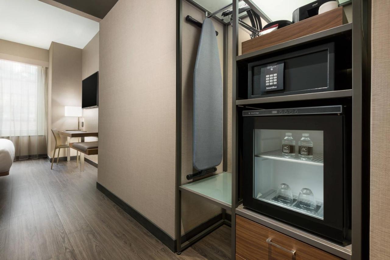 Ac Hotel By Marriott New York Times Square Екстериор снимка