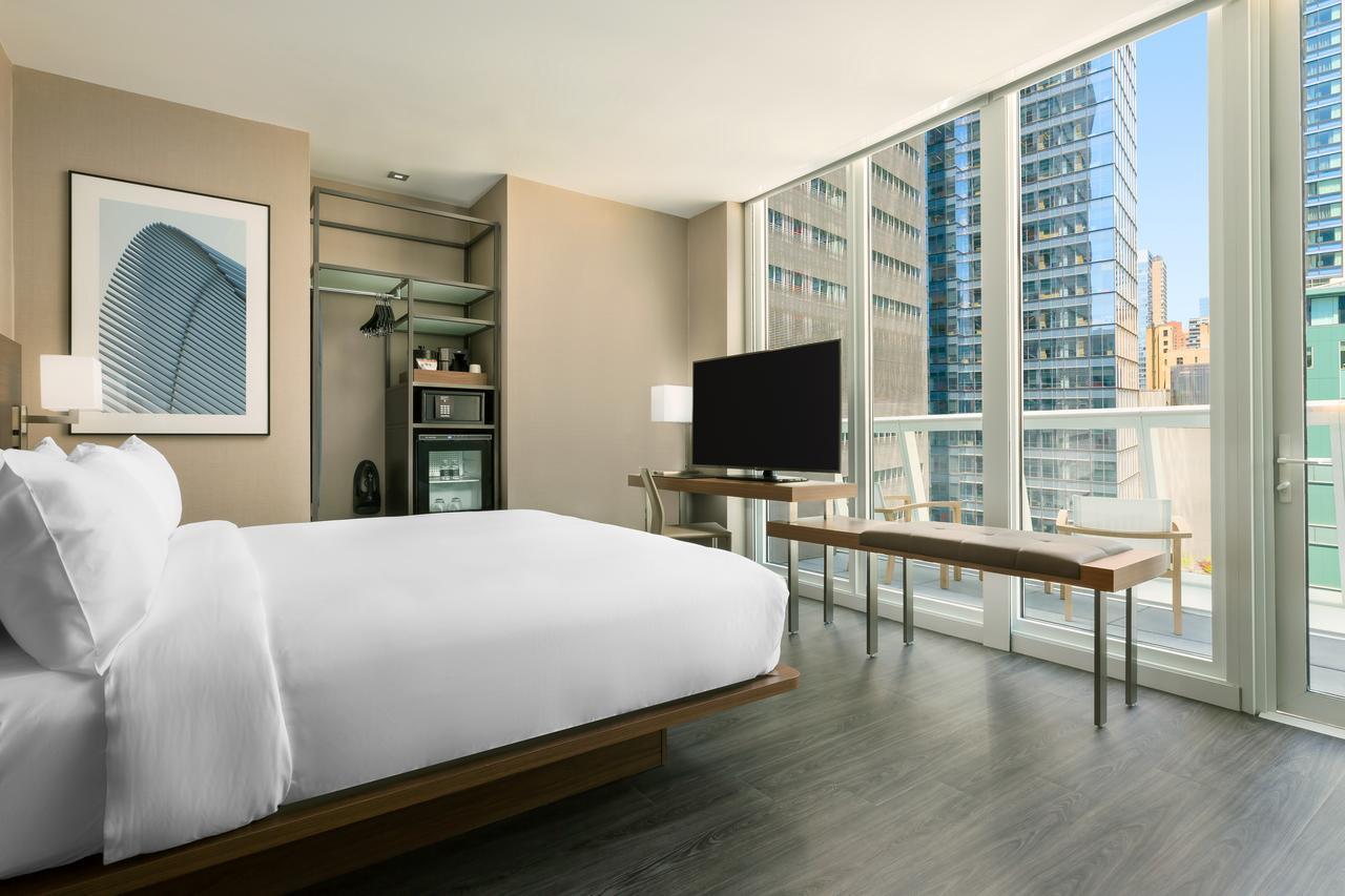 Ac Hotel By Marriott New York Times Square Екстериор снимка